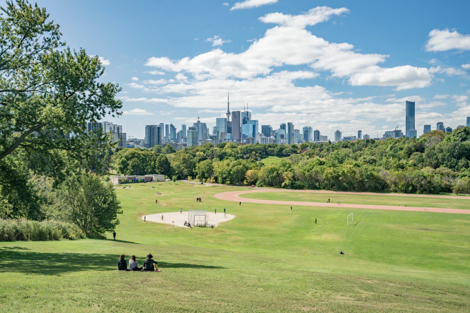 Is April a Good Time to Visit Toronto? - Pantages Hotel